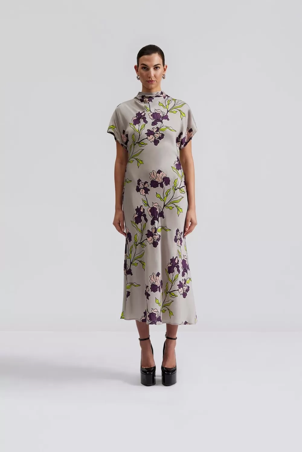 Malina Alivia midiklänning Olive Best Sale