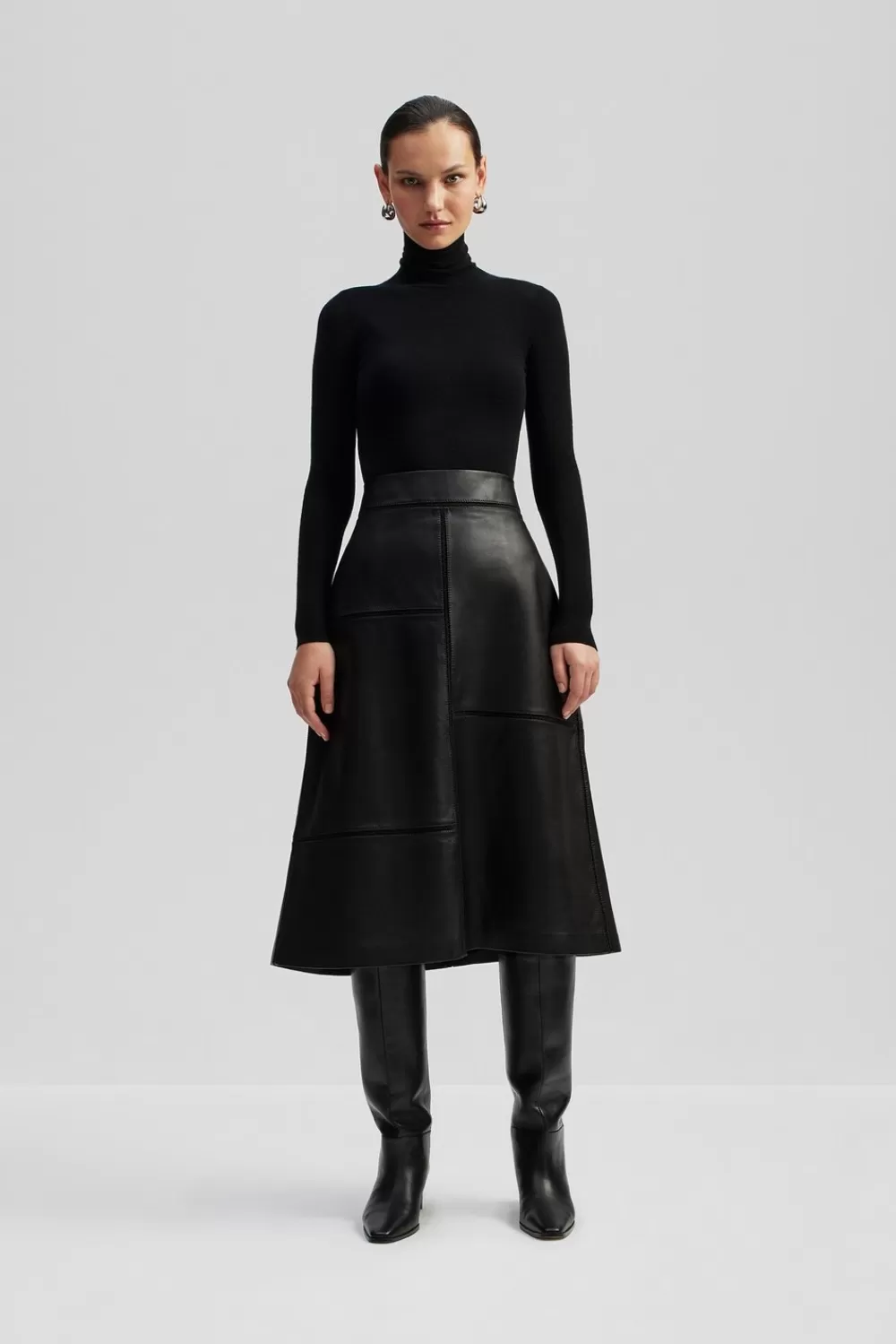 Malina Beatrisse midikjol Black Best