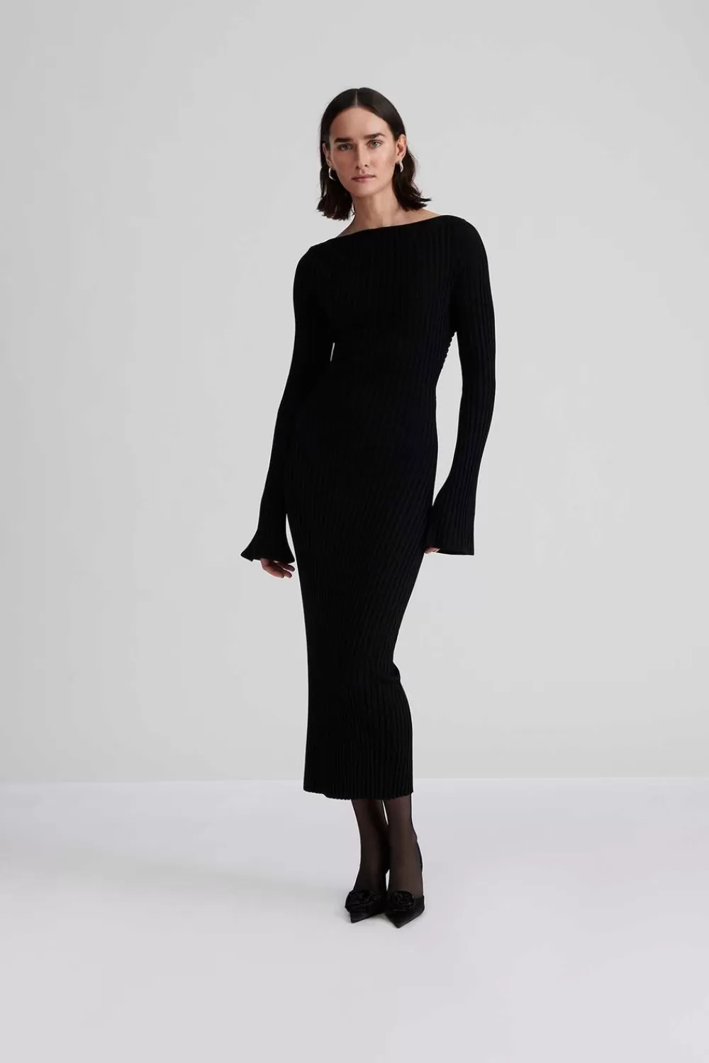 Malina Kaia midiklänning Black Shop